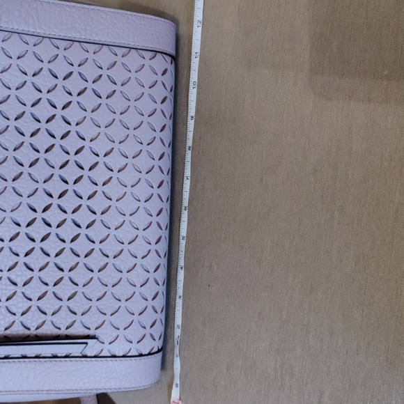 Kate Spade lilac laser cut lattice front shoulder bag with silver hardware - Picture 14 of 16